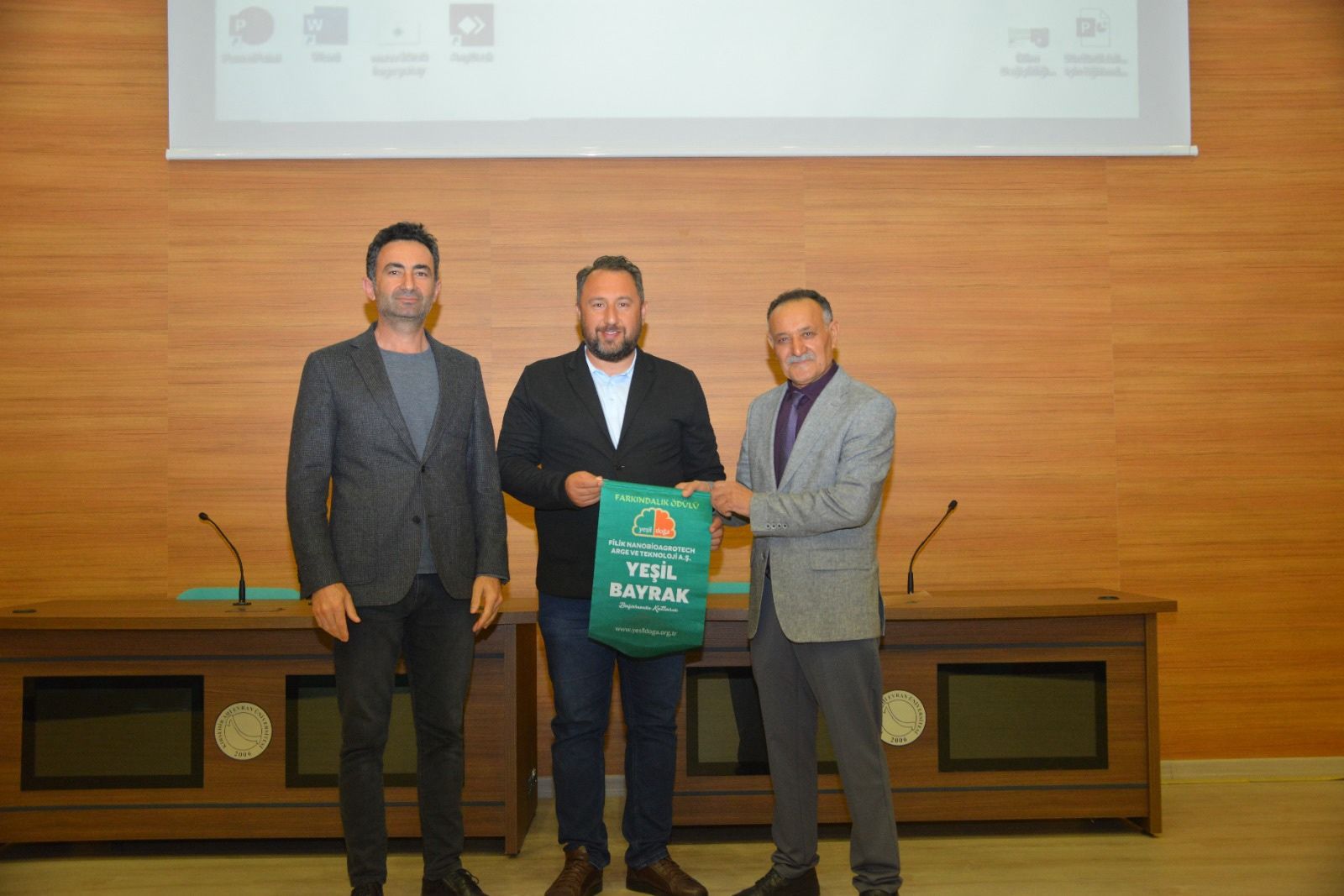 Şirketimize “Yeşil Bayrak Farkındalık Ödülü” verildi. 