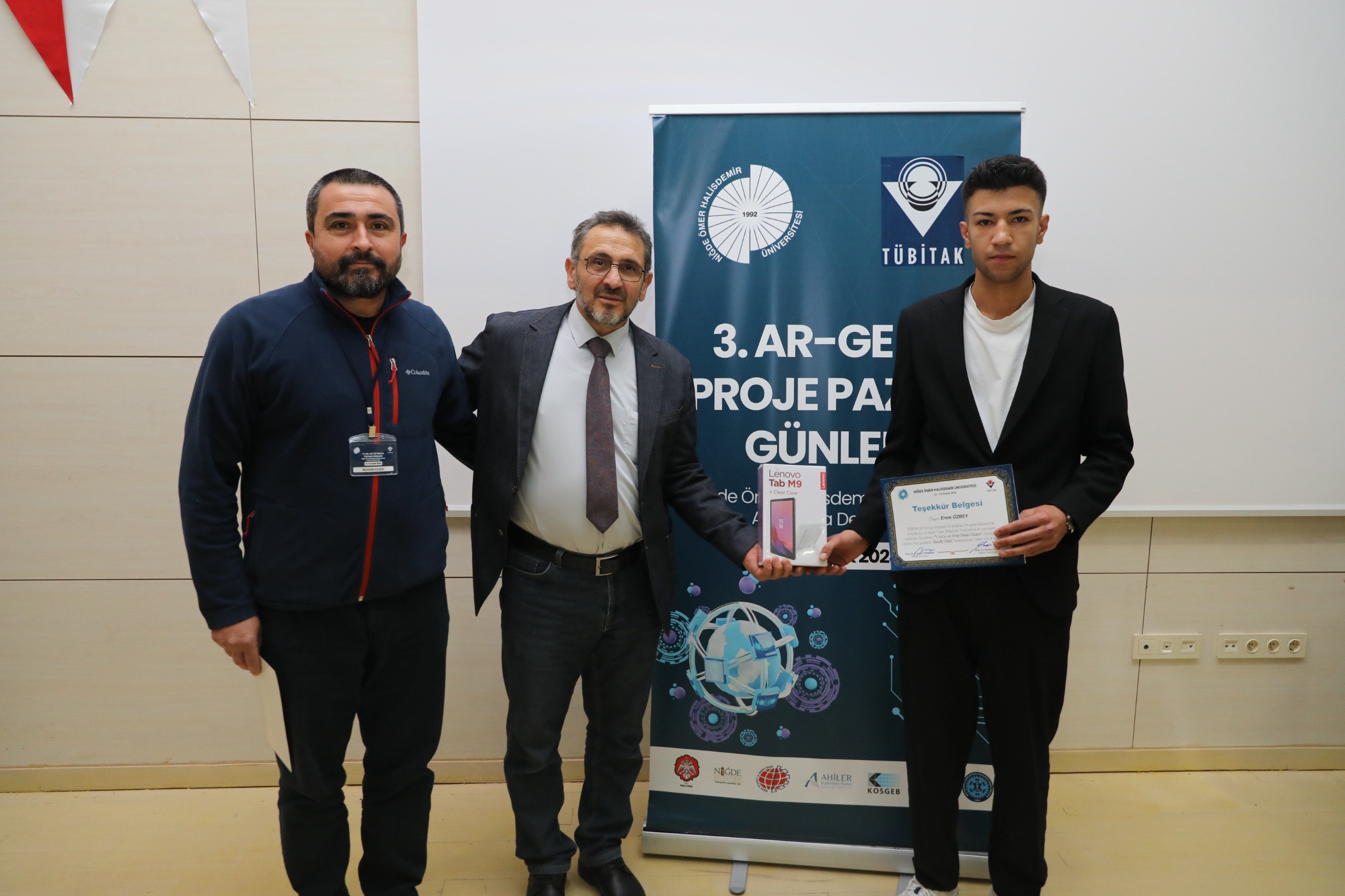 Şirketimizin desteklediği projeler ile öğrencilerimiz Niğde Ömer Halisdemir 3. Ar-Ge ve Proje Pazarından ödül ile döndü.